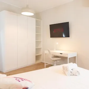 Apartamento Dreams Exclusive With Terrace - Free Parking - M1 Station - Near Center, Milão